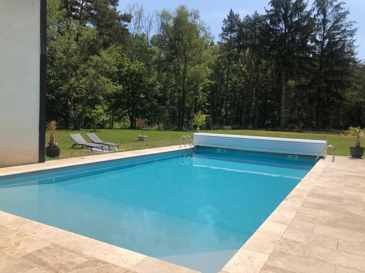 Logement Avec Acces Piscine Chaumont-sur-Tharonne Εξωτερικό φωτογραφία